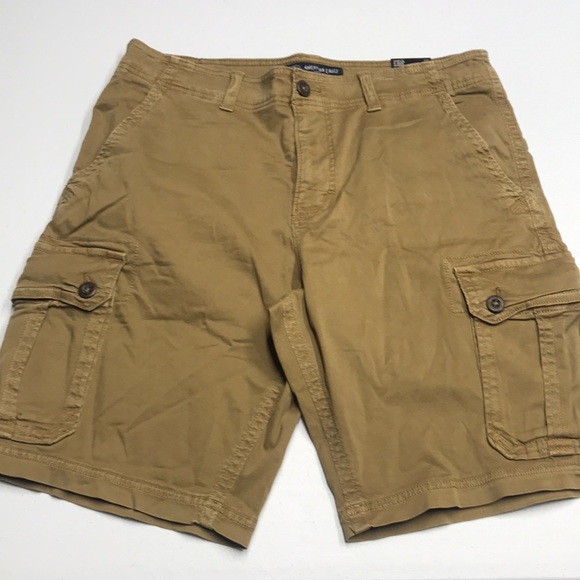 NWT American Eagle Men/'s Extreme Flex Khaki Classic Cargo Shorts 34 36 NEW